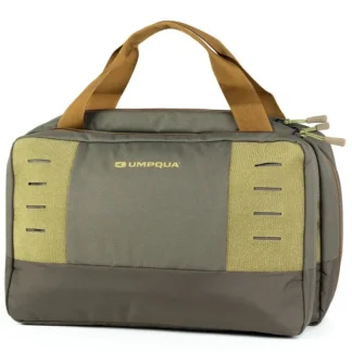 UMPQUA ZS2 TRAVELER FLY TYING KIT BAG OLIVE - Your Premium Fishing Gear Store Rods Lines Baits Accessories^ New